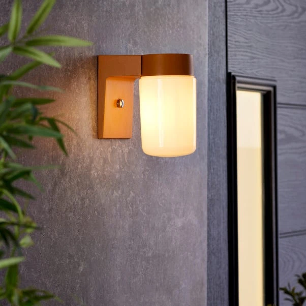 Elements Taylor Industrial Outdoor Wall Light 8 Elements Taylor Industrial Outdoor Wall Light - Image 6