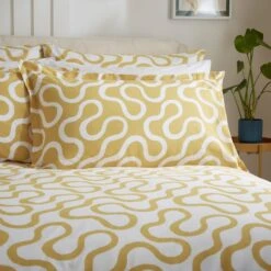 Elements Wiggins Wiggle Ochre Oxford Pillowcase 9 Elements Wiggins Wiggle Ochre Oxford Pillowcase -Elements Outlet 30902456 alt02